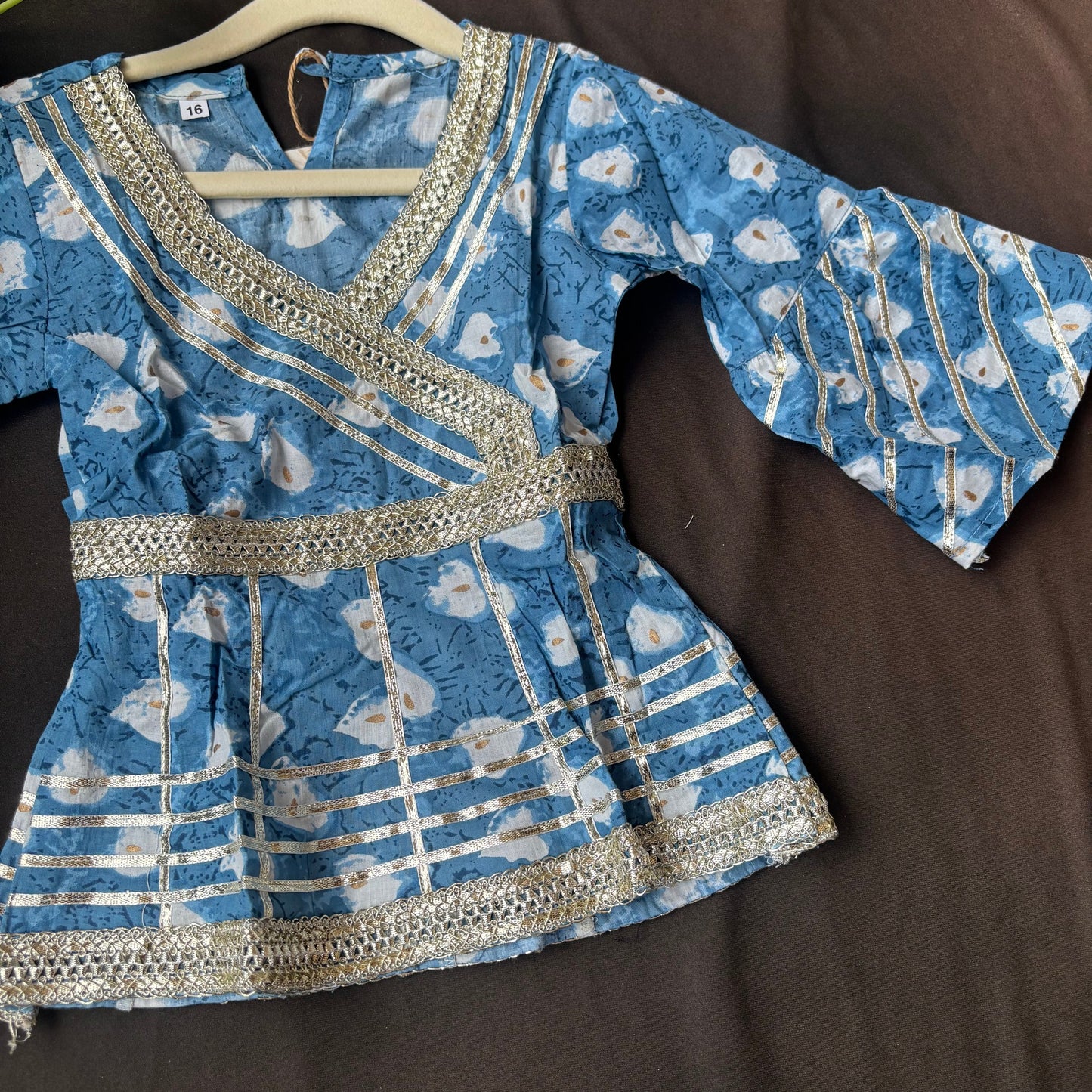 Neel Tara Sharara Set