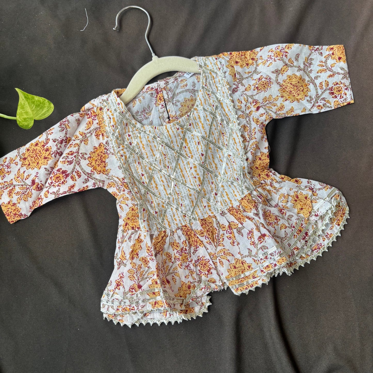 Sunhera Gulab Sharara Set