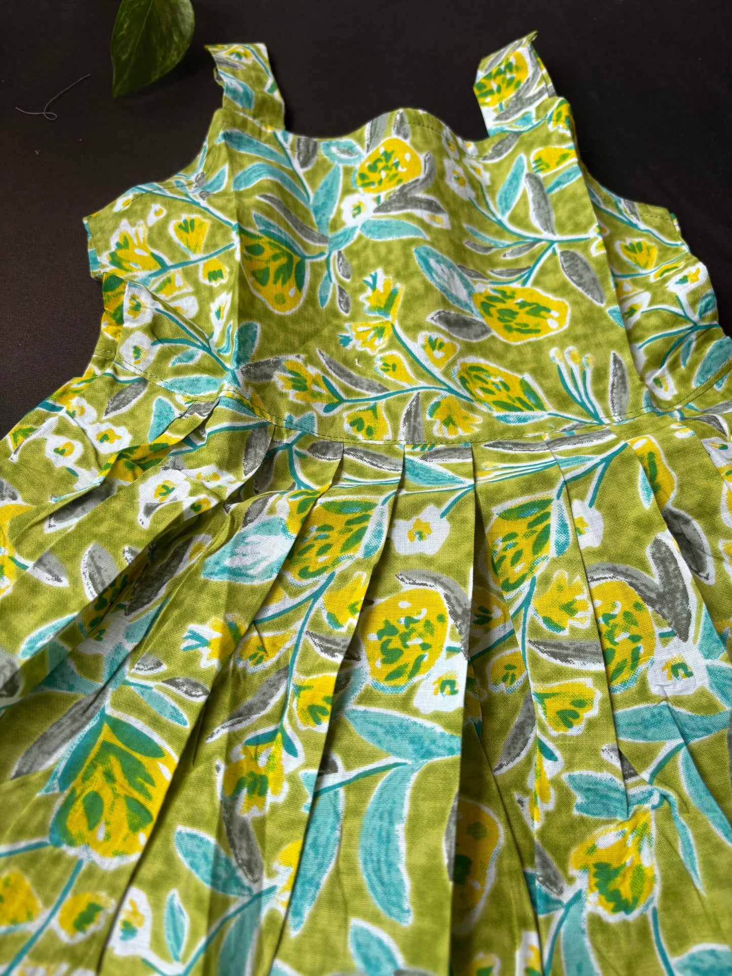 Green Floral Pleated Cotton Frock