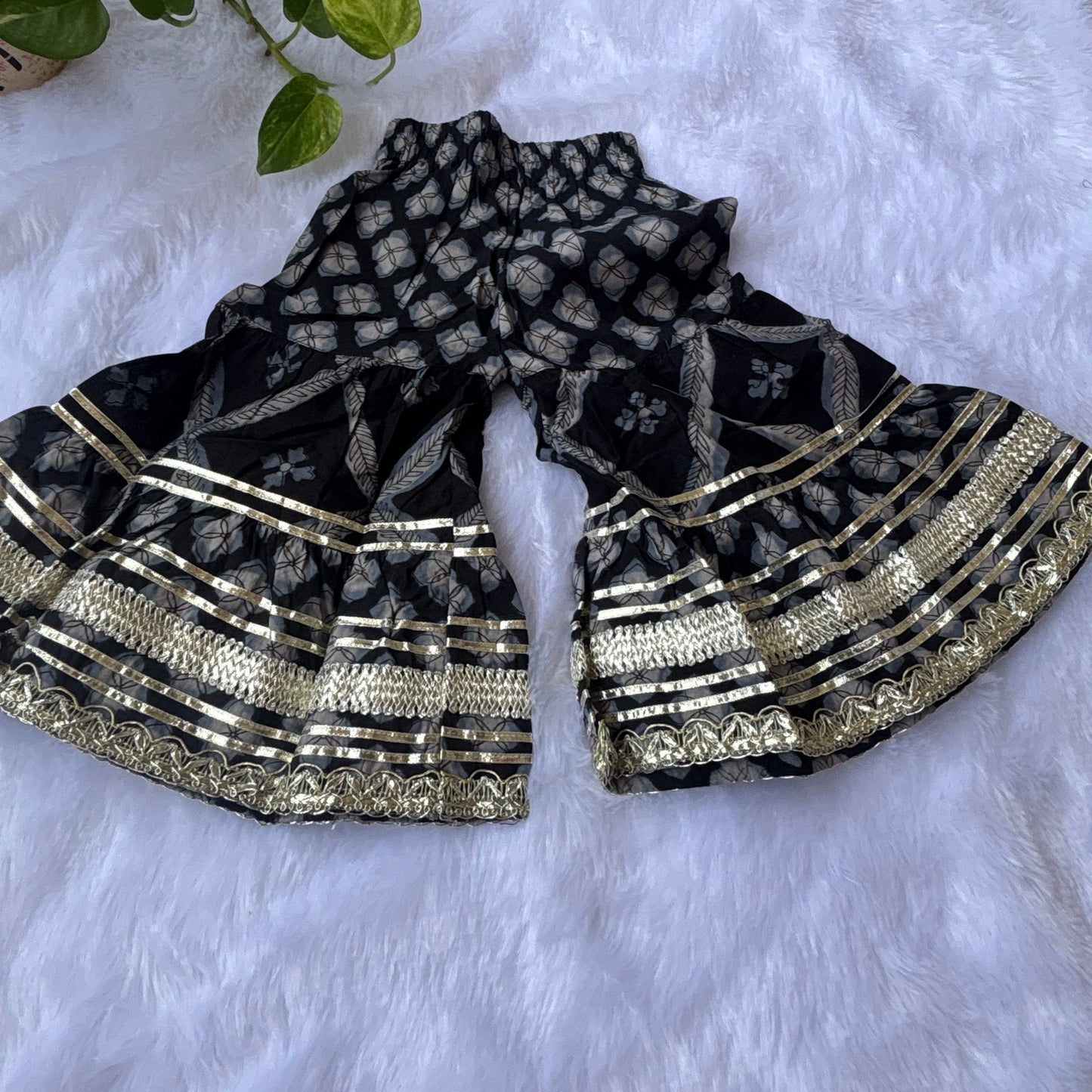 Kala Kundan Sharara Set