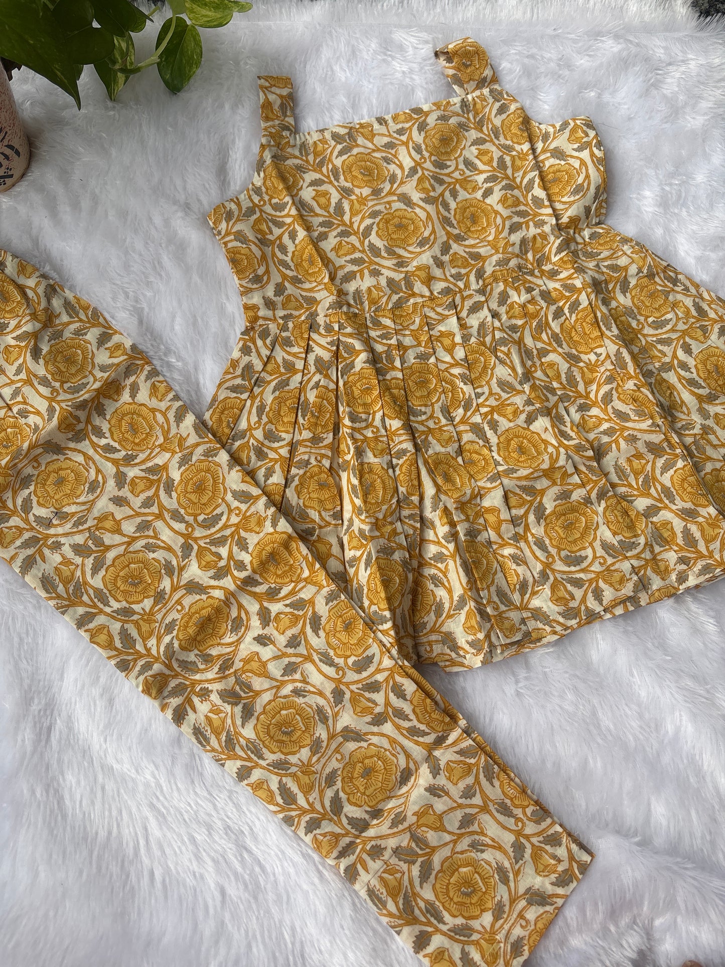 Yellow grey floral pant co-Ord set